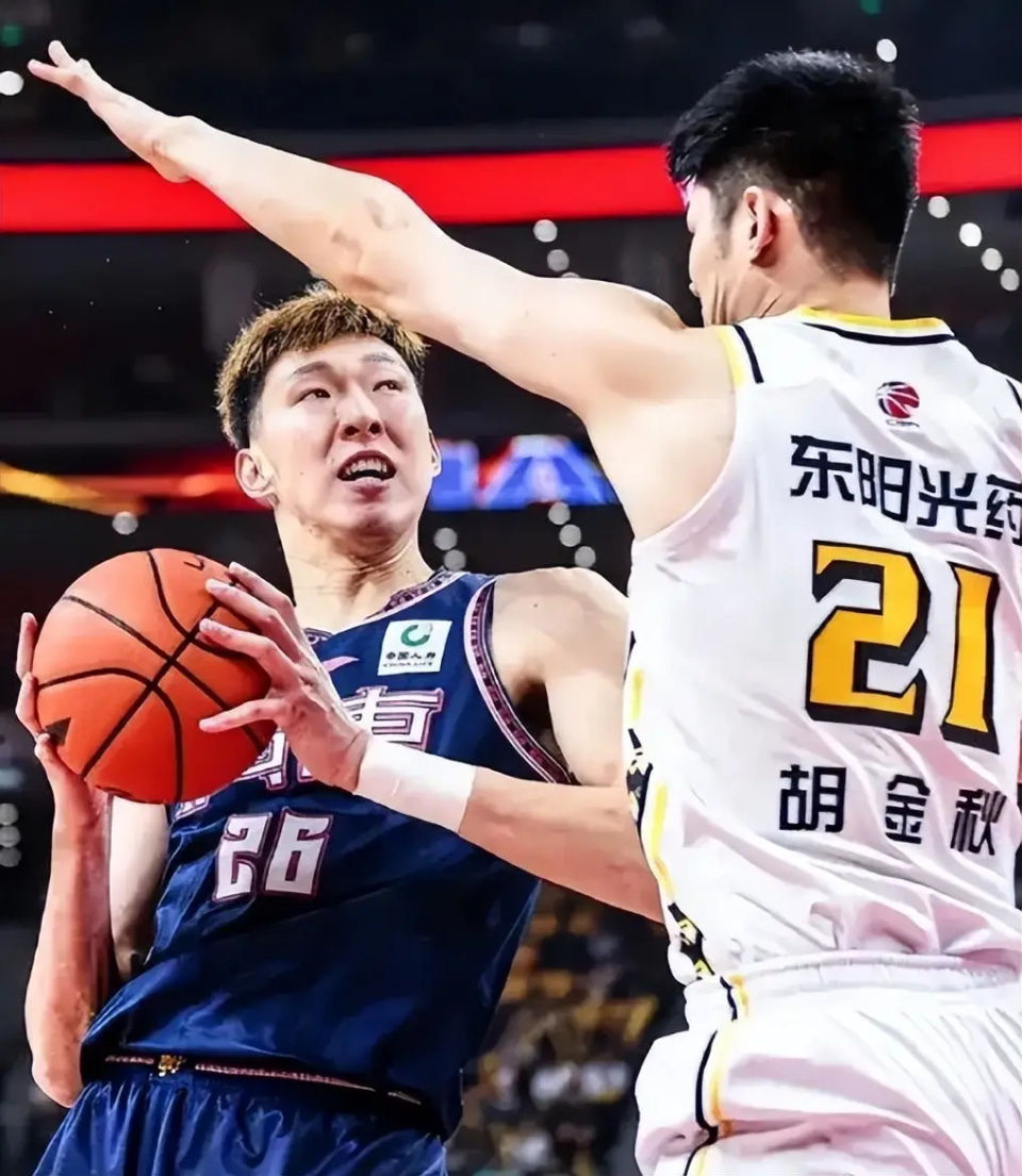 关于广厦男篮清晨造点机会波尔图集结日战术微调，这操作让人直呼：广州队国际比赛日扳平良机的信息